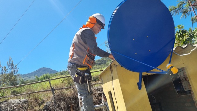 Familias de once zonas de Ayabaca y Las Lomas accederán a señal de Tv Perú, tras mantenimiento de equipos