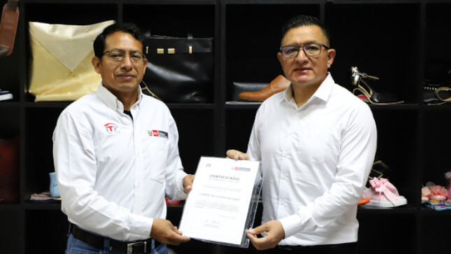Foto de los trabajos realizando por personal del CITEccal Trujillo