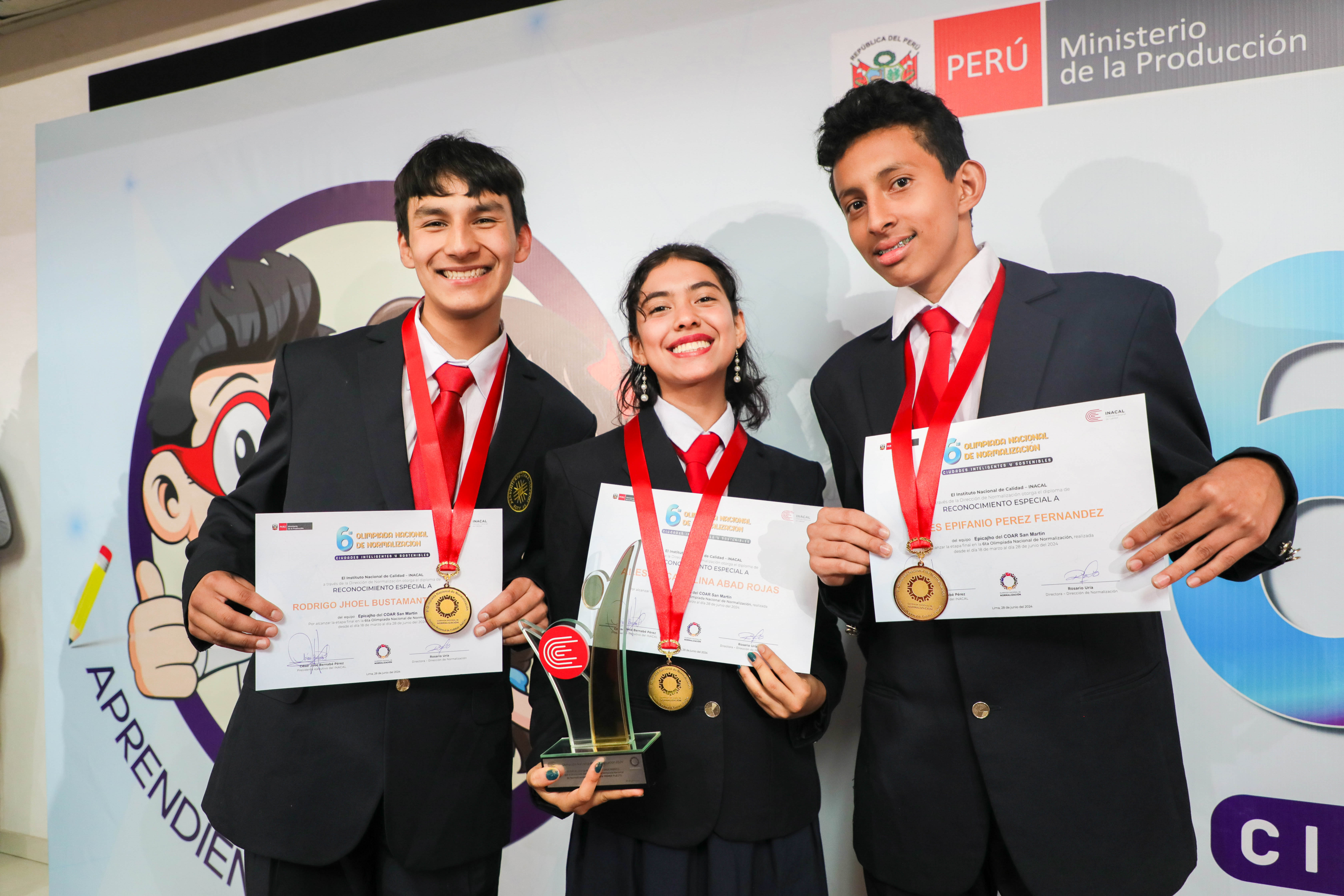 Estudiantes de la región San Martín representarán al Perú en la Olimpiada Internacional de Normalización en Corea del Sur