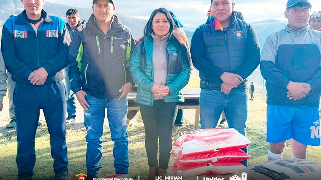 Archivo imagen de la Entrega de Kits de Abrigo en la Comunidad de Umana para Ayudar a Soportar el Intenso Frio de Temporada