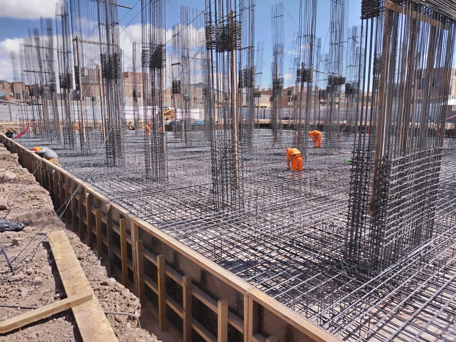 Este proyecto cuenta con un avance de obras del 14.59% y beneficiará a 173 estudiantes de la provincia de Azángaro.