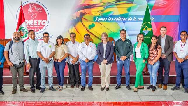En representación del gobernador regional de Loreto, Dr. René Chávez, el gerente general del GOREL, Econ. Javier Shupingahua Tangoa, participó en un conversatorio para intercambiar ideas y explorar oportunidades de colaboración entre USAID y el GOREL.