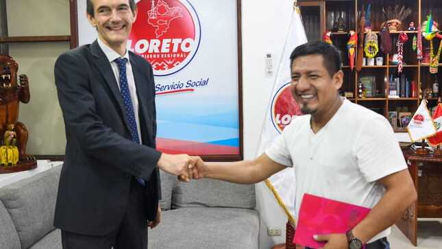 El Gobernador Regional Dr. René Chávez se ha reunido con el Embajador de Francia en Perú, una cita importante para fortalecer las relaciones y explorar oportunidades de colaboración