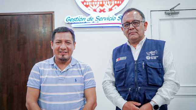 Gobernador Dr. René Chávez y viceministro buscan fortalecer SIS en Loreto.