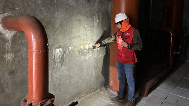 La Contraloría General evidenció que una obra de S/ 1.7 millones del Proyecto Especial Chavimochic (PECH), que tenía como objetivo incrementar en un 20% la capacidad de producción de agua potable para el abastecimiento en la ciudad de Trujillo en beneficio de 42 mil potenciales usuarios, está inoperativa debido a deficiencias en el funcionamiento de su sistema y un año seis meses después de su liquidación y puesta en funcionamiento.