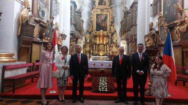 Embajada peruana conmemora las fiestas patrias con actividades de confraternidad en la República Checa