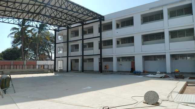 Obra del colegio Selmira de Varona estará terminada cuatro meses antes de lo programado
