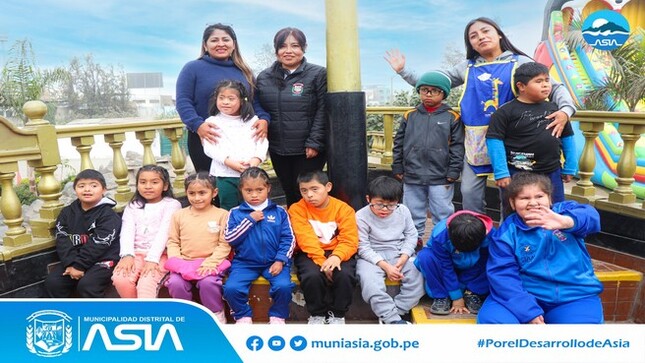 Los integrantes de la Oficina Municipal de Atención a las Personas con Discapacidad (OMAPED), disfrutaron  de un inolvidable paseo al parque de las leyendas – sede Huachipa, gracias a la gestión de nuestro alcalde  Isaias Alcántara. 
En la actividad participaron más de 12 niños que fueron acompañados de sus padres y del personal municipal, que organizaron diferentes actividades recreativas con el fin de promover la integración y sano esparcimiento entre todos los niños participantes