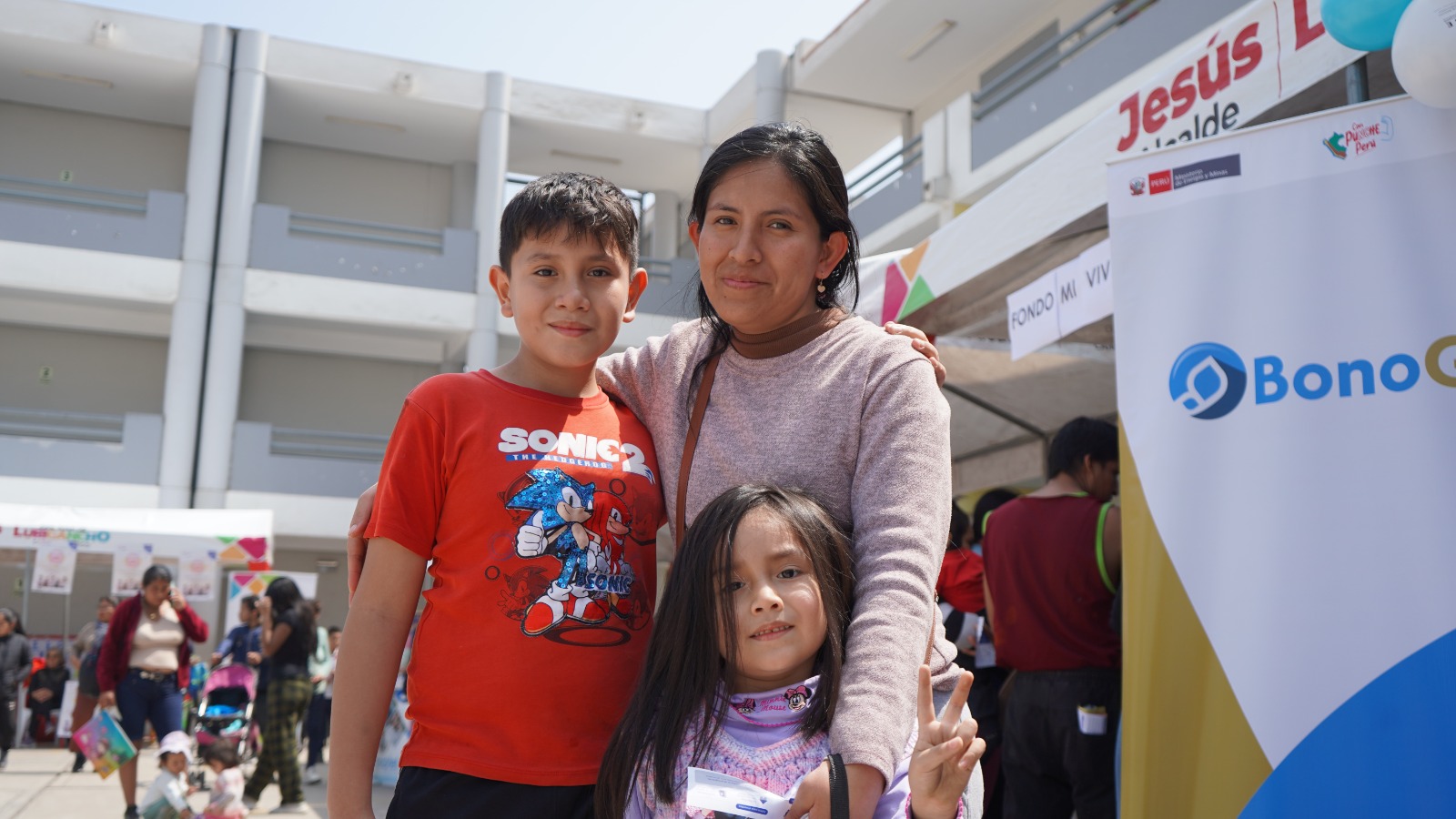 “Escuela abierta a la comunidad” pone a disposición de la ciudadanía diversos servicios públicos