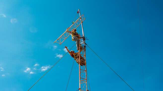 DRTC instala torre de comunicaciones para brindar señal de televisión nacional al Centro Poblado de Cajas