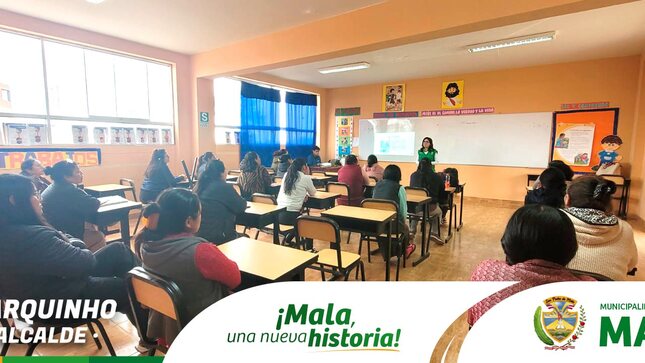 Escuela para Padres en la I.E.P. 20962 - "27 de Diciembre" Calicanto