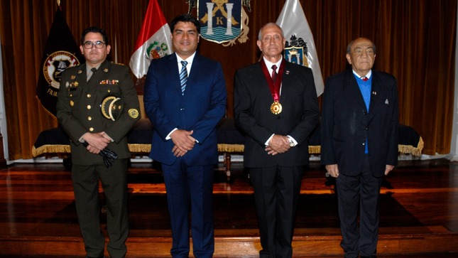 BICENTENARIO DE LA HISTÓRICA BATALLA DE JUNÍN SE CELEBRO EN TRUJILLO 