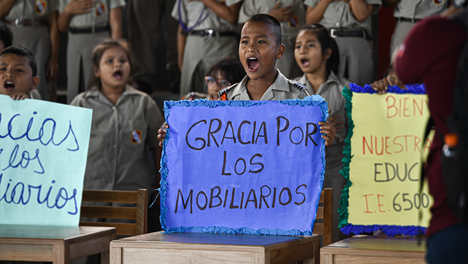 Más de 1700 muebles escolares fueron entregados