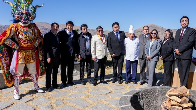 Desayuno en el hotel GHL marca el inicio de actividades por el 356° aniversario de Puno