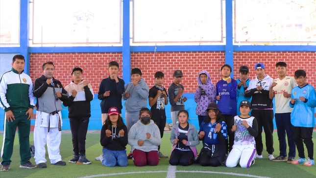 Patrullas juveniles participan en sesion de defensa personal