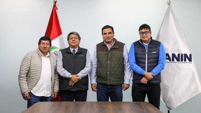 Gobernador y jefe de ANIN trabajan para sacar adelante carretera Chulucanas-Frías y drenaje pluvial de Piura
