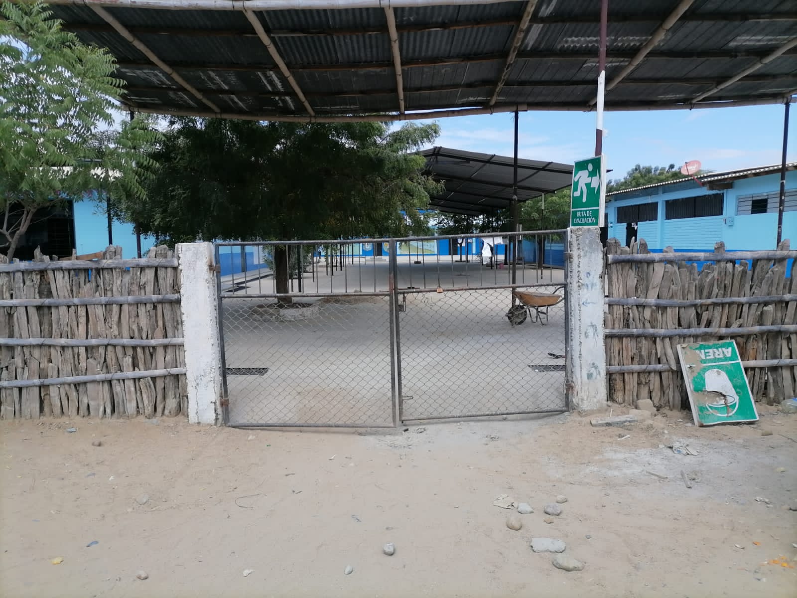 Tambogrande: GORE firma contrato para construir moderno colegio de Ocoto Alto, en beneficio de 450 niños