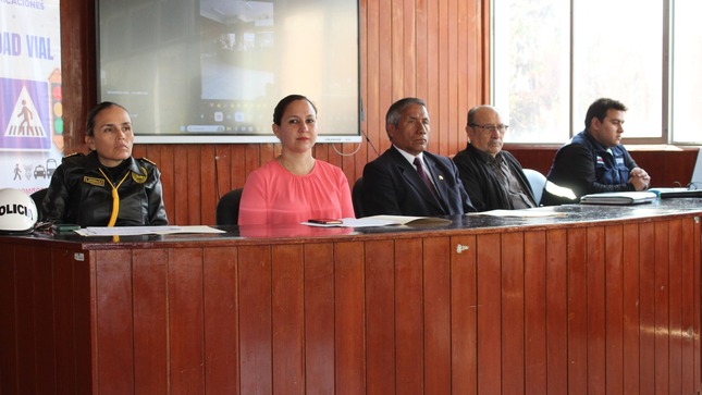 GORE realiza Mesa de Trabajo sobre Responsabilidad Social Universitaria e Investigación en Seguridad Vial