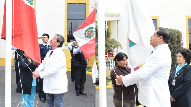 El director general del INSN, Dr. Carlos Urbano Durand, recordó a todo el personal del centro pediátrico a continuar brindando atención especializada a los niños y adolescentes del país. 