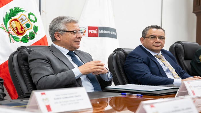 Mindef y Mininter unirán capacidades para reforzar la lucha contra el tráfico ilícito de drogas