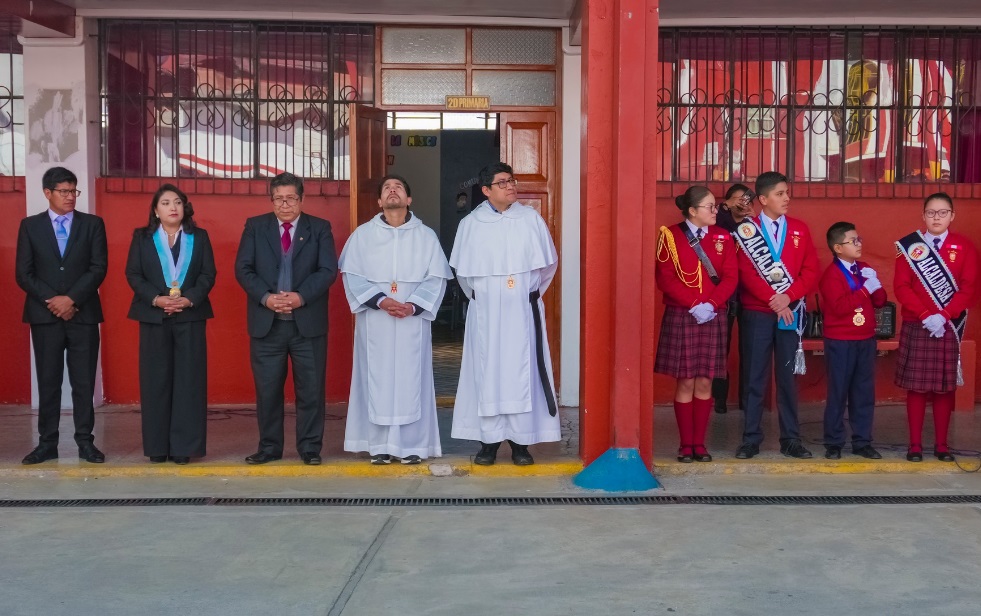 ¡Por un Puno ecosostenible! Municipalidad realiza reconocimiento a la Institución Educativa Nuestra Señora de la Merced