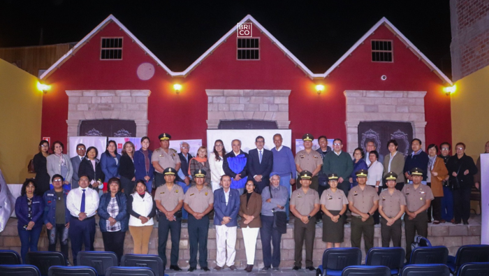 “Tertulias: palabras del Bicentenario”: Cancillería Moquegua conmemora independía del Perú con noche cultural