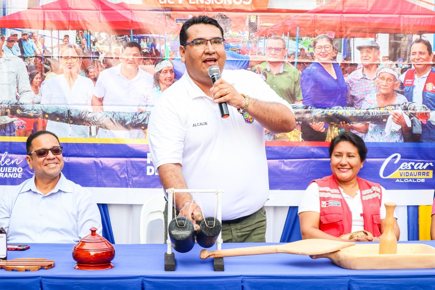 Alcalde de la Municipalidad Distrital de Bel茅n, Cesar M. Vidaurre Floridas, particip贸 de la Segunda Feria Gastron贸mica de Saberes Productivo