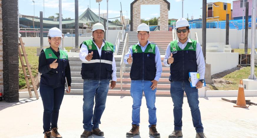 Más de 16 mil habitantes se beneficiarán con una moderna plaza cívica en el Centro Poblado de Chen Chen, gracias al compromiso de la actual gestión del alcalde John Larry Coayla, contribuyendo en aportar estos espacios necesarios para las aspiraciones que persigue el sector de ser distrito, con todas las condiciones que se requiere. La obra demanda a una inversión de S/ 8,248,792.6