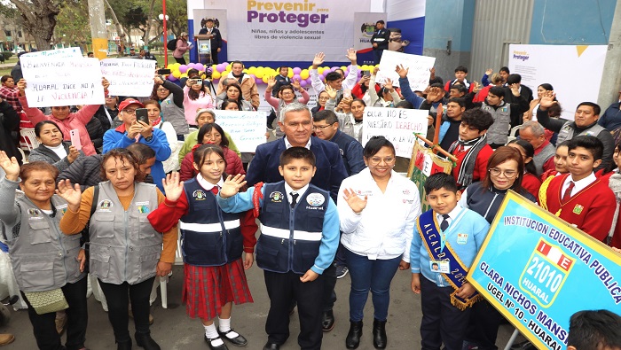 Alcalde Fernando Cárdenas y ministra de la Mujer lanzan intervención "Prevenir para Proteger" en Huaral