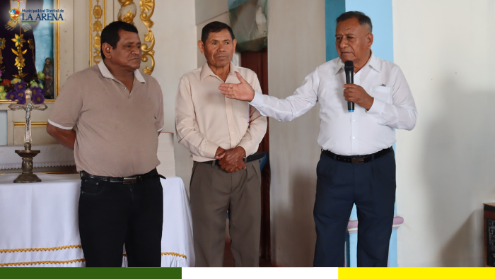 Entrega de Biblias