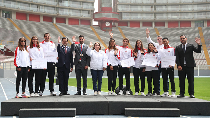 Presidenta Boluarte reconoció a deportistas peruanos por logros obtenidos en Olimpiadas París 2024