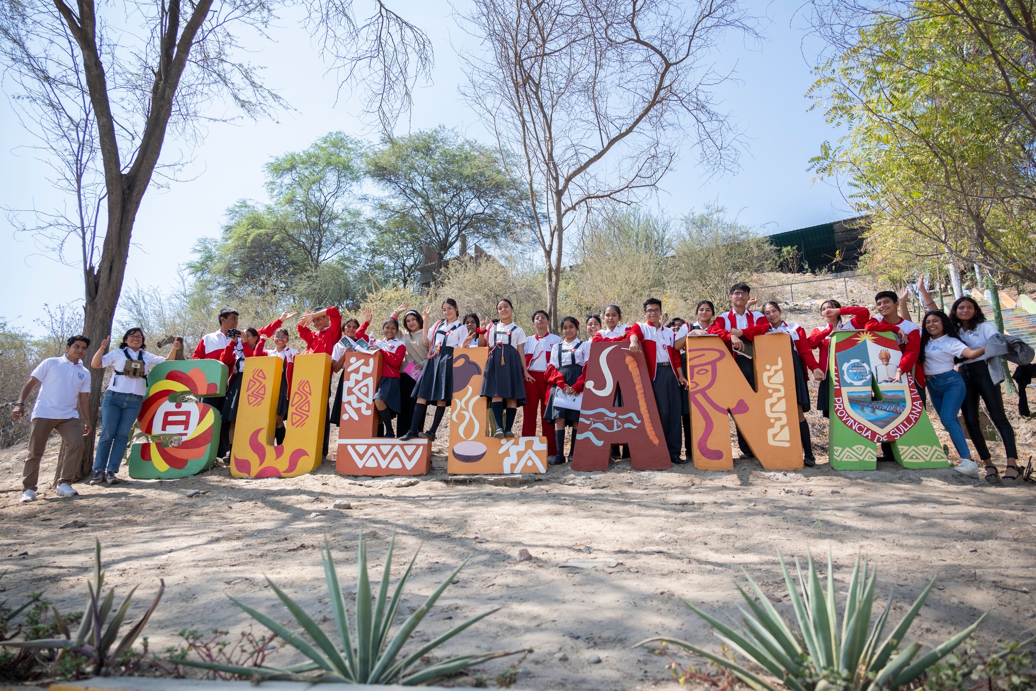 Estudiantes de la UNF unen esfuerzos para la conservación del Paseo Turicarami-Sullana