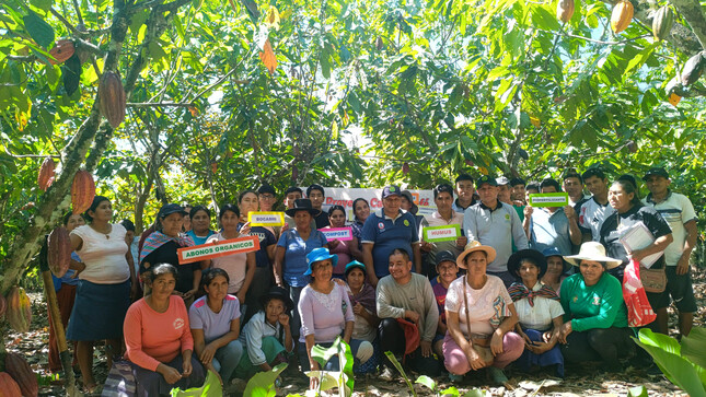 Más de 1000 productores de La Mar y Huanta reciben capacitación en manejo de cacao y café 