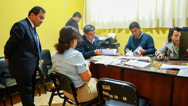 DRA Ayacucho garantiza transparencia en proceso de evaluación CAS