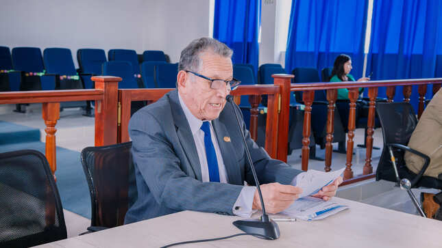 Presidente del Comité Electoral Universitario, Dr. Eduardo Melgarejo 