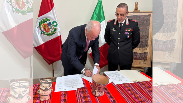 Carabineros de Italia restituyen a la Embajada peruana piezas arqueológicas que pertenecen al Patrimonio Cultural de la Nación