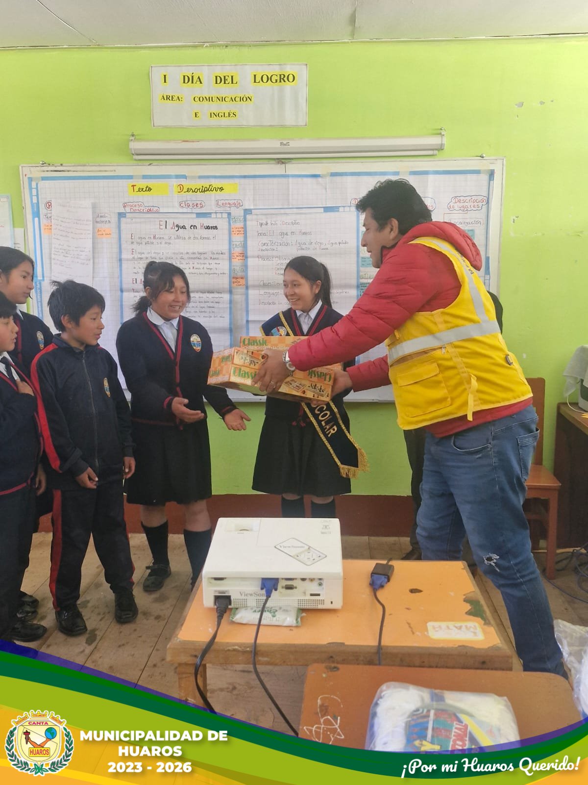 CUMPLIENDO CON LA EDUCACIÓN
