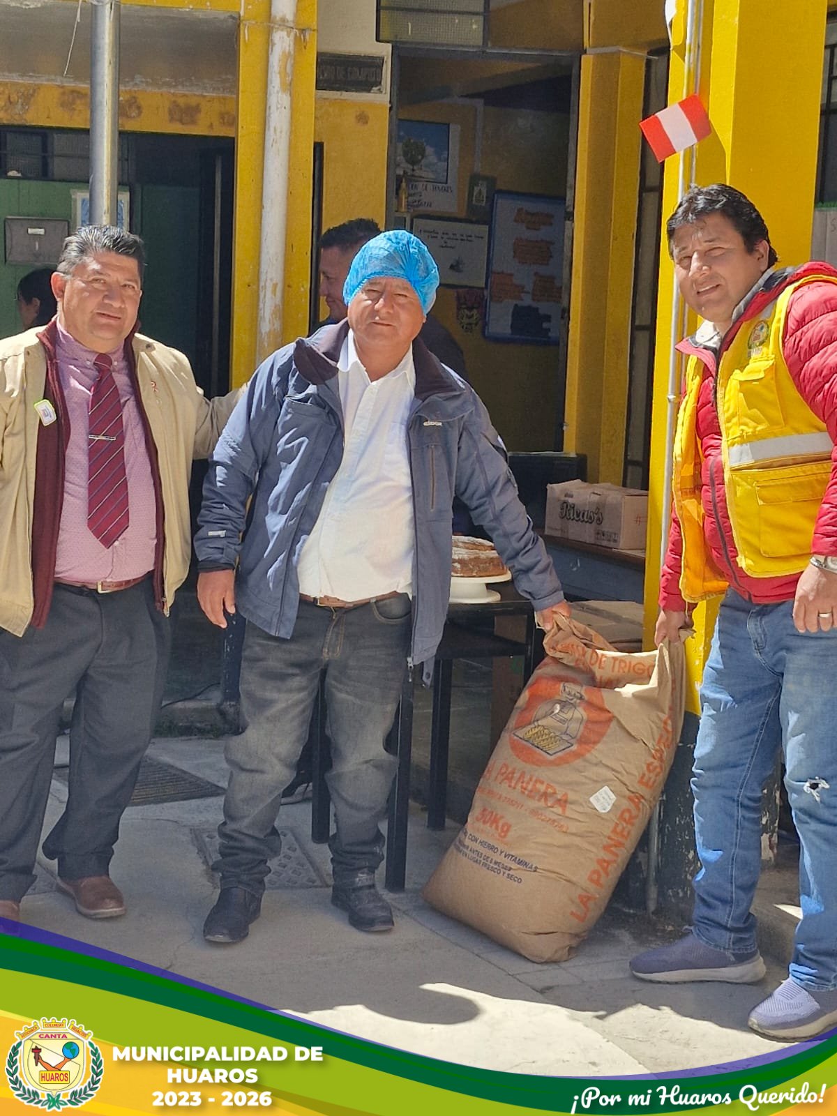 CUMPLIENDO CON LA EDUCACIÓN
