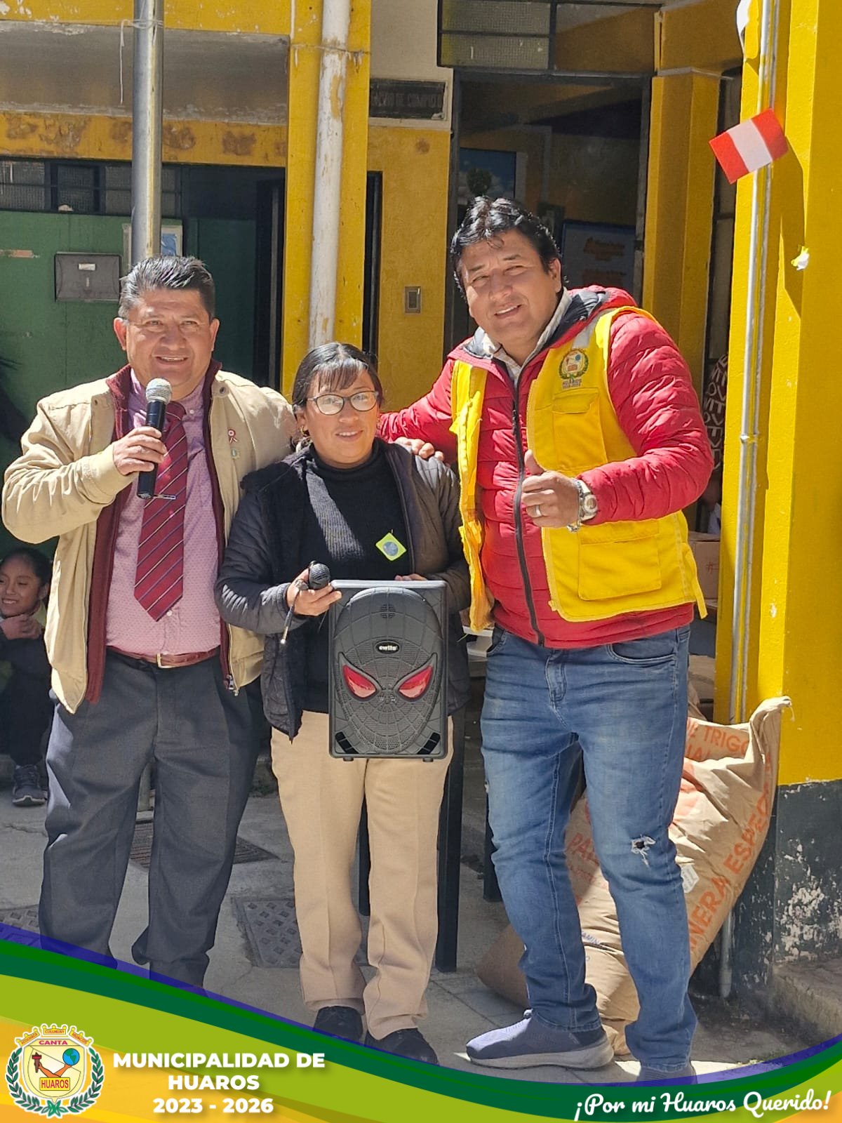 CUMPLIENDO CON LA EDUCACIÓN