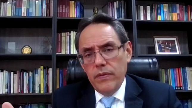 Magistrado del TC Helder Domínguez Haro expuso en Ciclo de Conferencias Constitucionalismo y Filosofía del Derecho en el siglo XXI