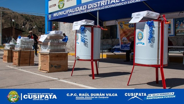 Municipalidad de Cusipata premia la excelencia apícola: Incentivos para los mejores apicultores del Distrito.