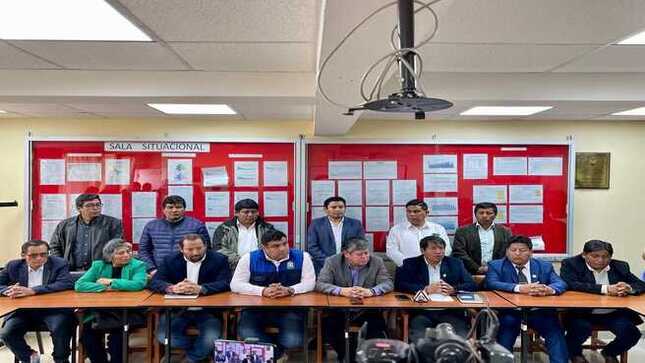 Alcaldes de Cusco exigen financiamiento del plan Mil al Gobierno Nacional
