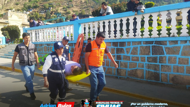 💠PARTICIPACIÓN EN EL SIMULACRO NACIONAL 
En horas de la tarde, los trabajadores de la Municipalidad Provincial de Sihuas participaron activamente en el Simulacro Nacional 2024, junto con la Subprefectura Provincial, la Comisaría Sectorial Sihuas - PNP y el Hospital de Apoyo Sihuas. 
Este ejercicio que subraya la importancia de estar preparados ante emergencias, tuvo coordinación previa con el área de Defensa Civil. 
¡Defensa Civil es tarea de todos!

