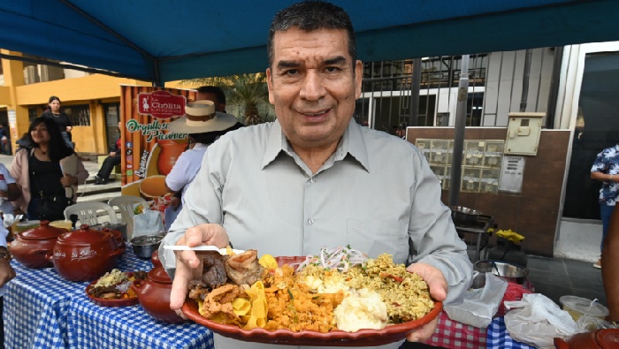 Comensal