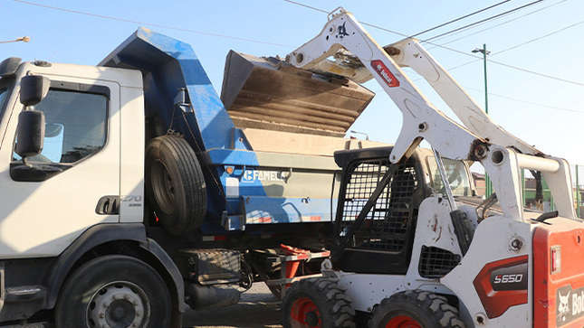 Continua con la instalación de reductores de Velocidad (rompemuelles) en Huarmey. 