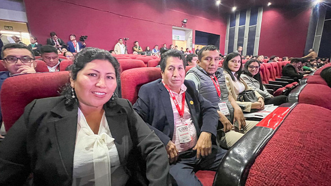Alcalde de Huarmey participa de la ceremonia protocolar de la "III CUMBRE HAMBRE CERO" en Huaraz.