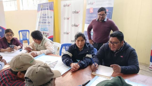 Taller de formulación del PDLC de la Municipalidad Provincial de Huaral en San Miguel de Acos.