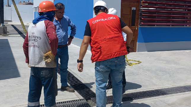 La Contraloría General alertó a la Municipalidad Provincial del Santa sobre la existencia de penalidades sin aplicar en la obra liquidada y recepcionada del colegio n.° 313 del pueblo joven Miraflores Alto en Chimbote. La comisión de control constató defectos y vicios ocultos en la construcción, hechos que generarían el incumplimiento del contrato, gastos adicionales en reparaciones de la infraestructura y perjuicio a la entidad.