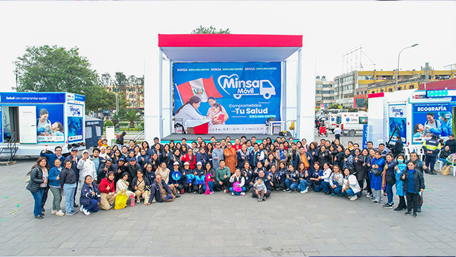 FOTO Diris Lima Centro brindó más de 15 mil atenciones gratuitas en Minsa Móvil en La Victoria