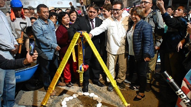 Primera piedra